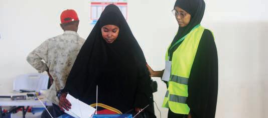 Mogadishu votes in first local polls in decades