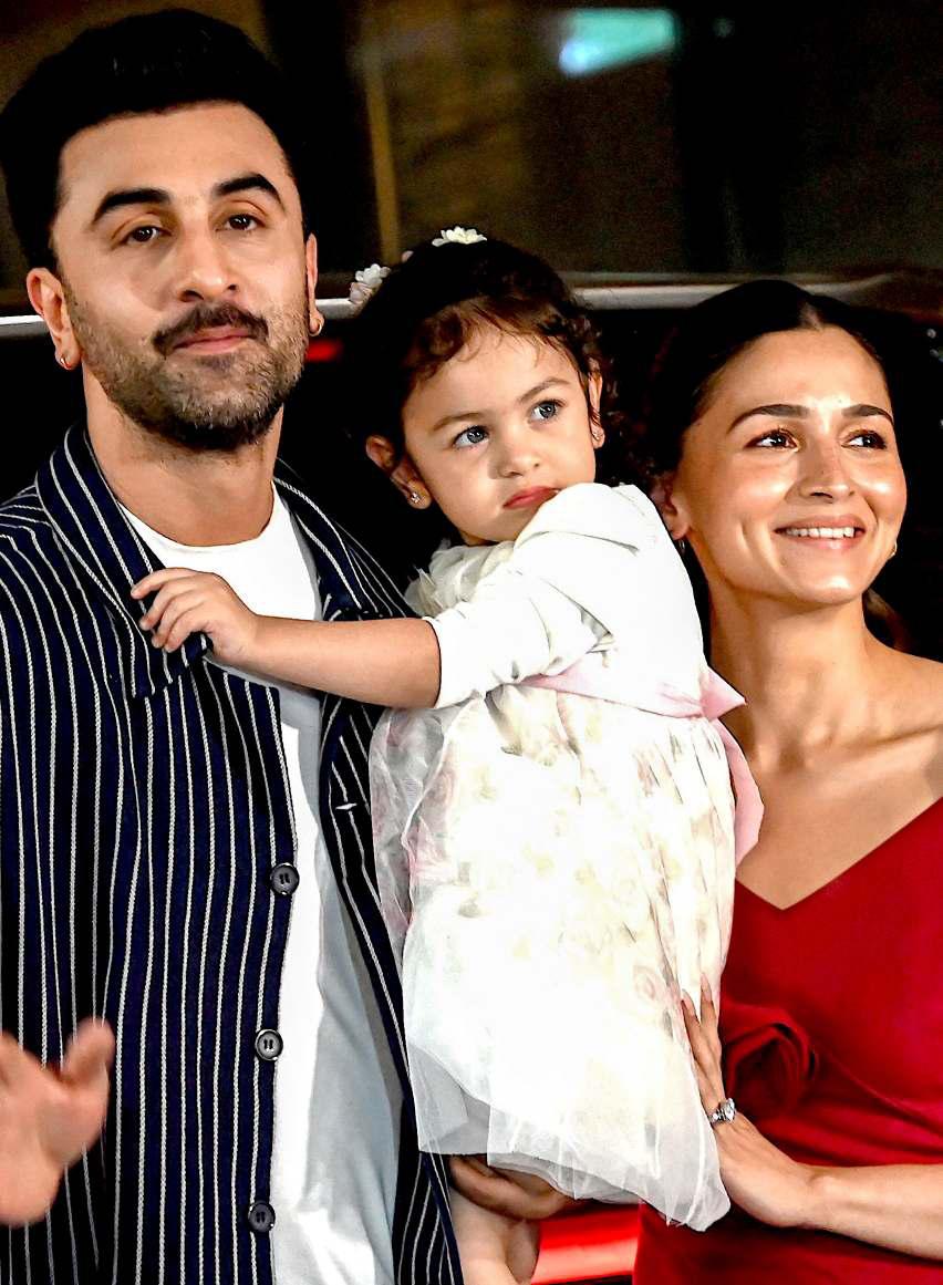Alia Bhatt celebrates love-filled Christmas 2025 with Ranbir Kapoor, baby Raha