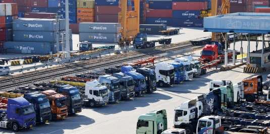 Korea's exports hit all-time high of $709.7b