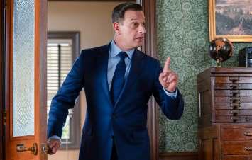 Whimsical 'Best Medicine' falls short of 'Doc Martin'