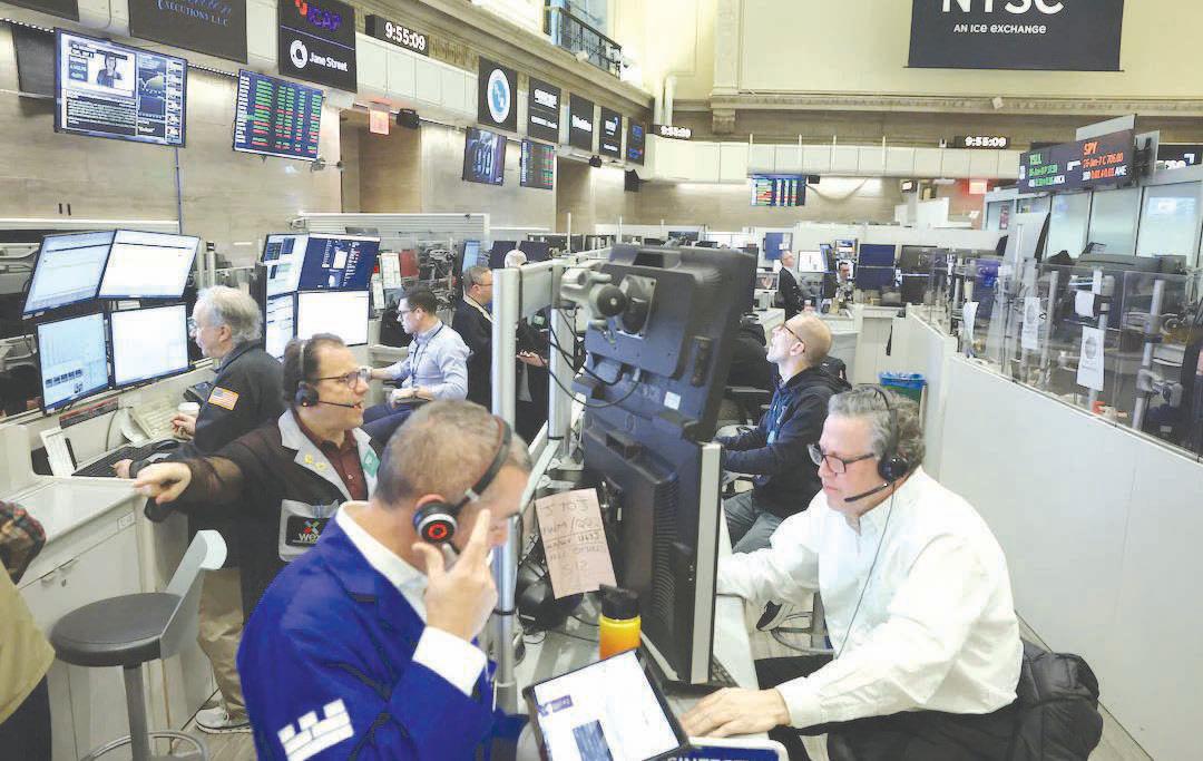 Financial stocks fall as Trump's rate cap plan rattles investors