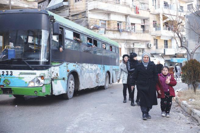 Civilians told to evacuate contested area of Aleppo