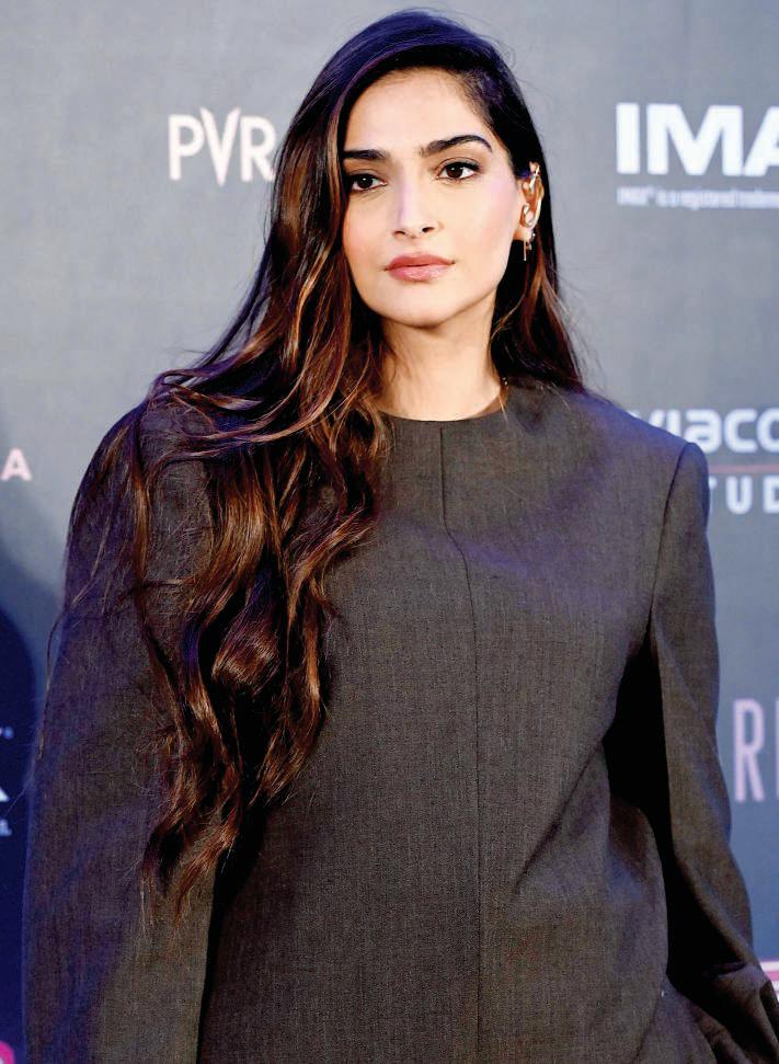 Sonam Kapoor calls Rani Mukerji 'Greatest ever in Indian cinema'