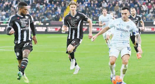 Martinez strikes as Inter stretch lead with victory over Udinese