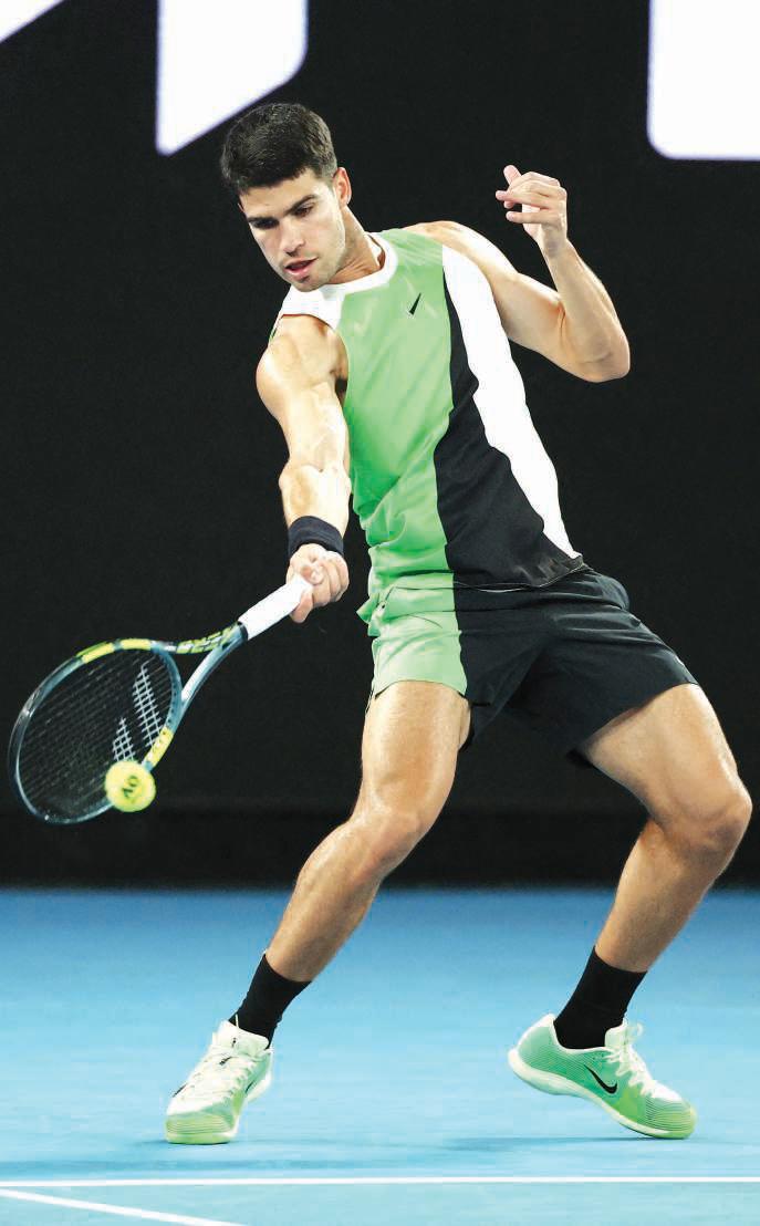 Top-ranked Sabalenka and Alcaraz sail on opening day of Australian Open