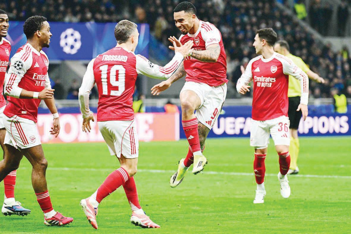 City and holders PSG stumble, Jesus brace fires Arsenal to win