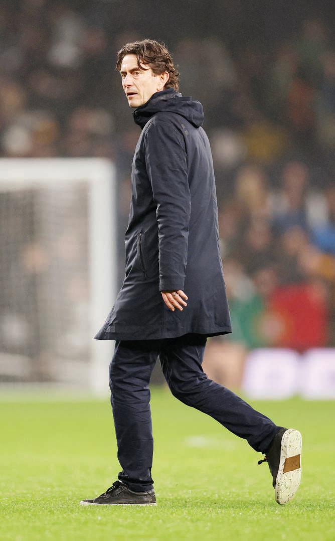Spurs sack boss Frank after loss to Magpies to end 8-month miserable run