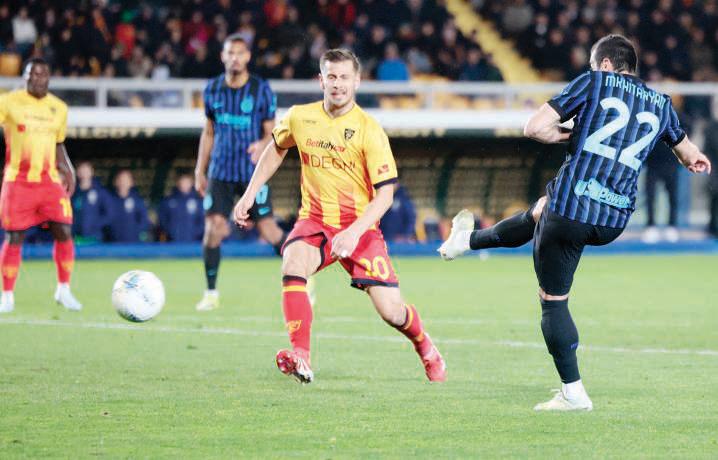 Mkhitaryan and Akanji fire Inter 10 points clear in Italian League