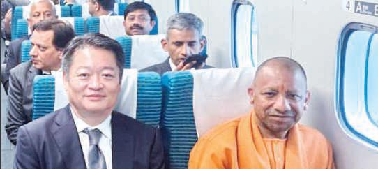 Yogi shares joy in high-speed Japanese train