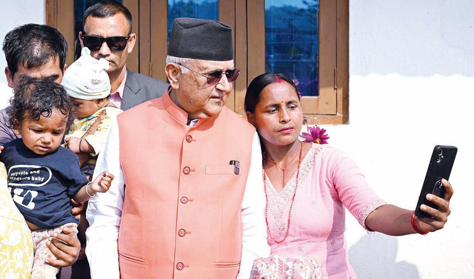 Nepal's political rivals rally on final day of election campaign