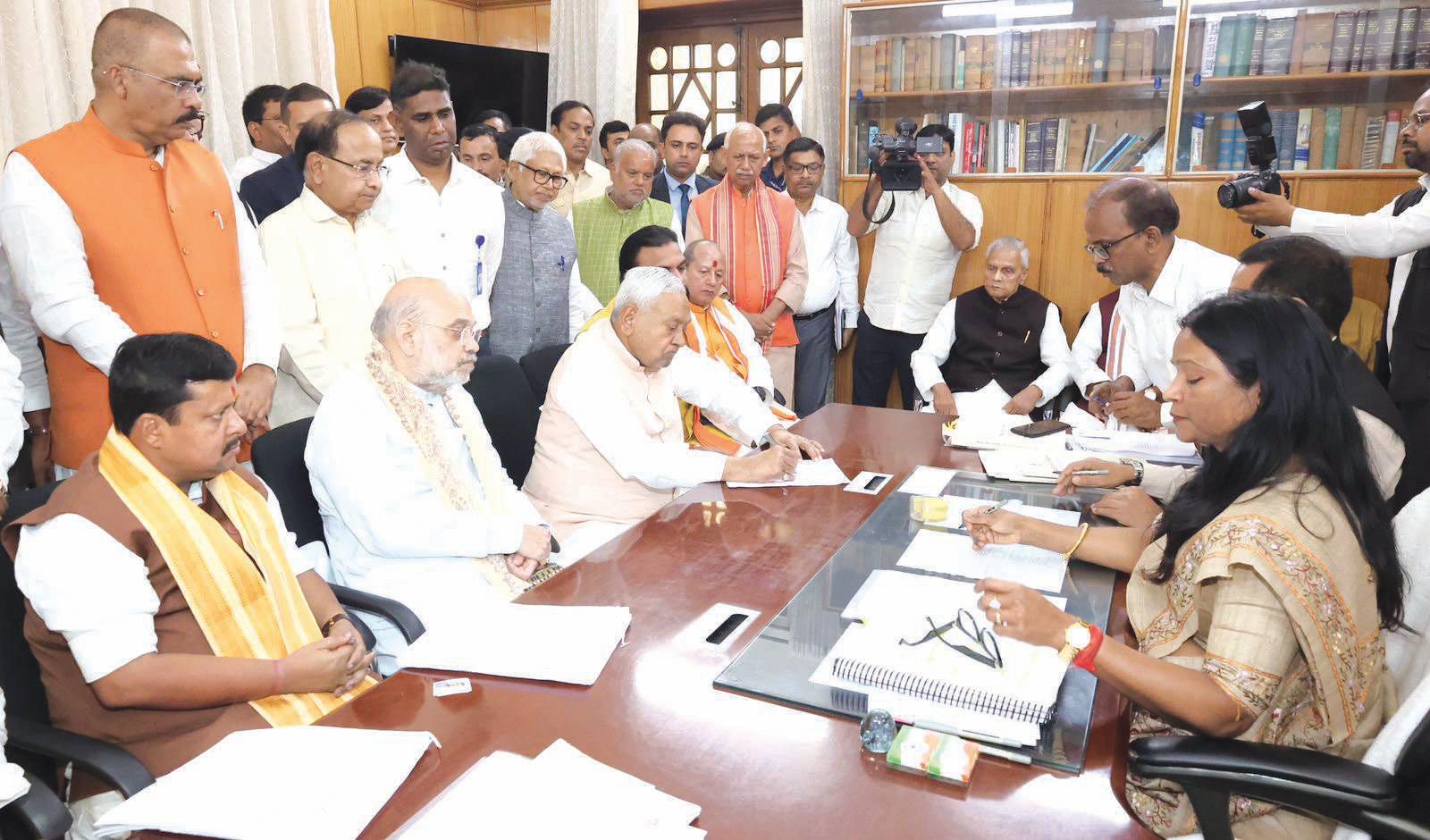 JD-U workers furious as Nitish files RS nomination