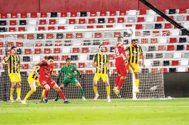 Shabab Al Ahli rout Kalba, Al Nasr edge past Sharjah