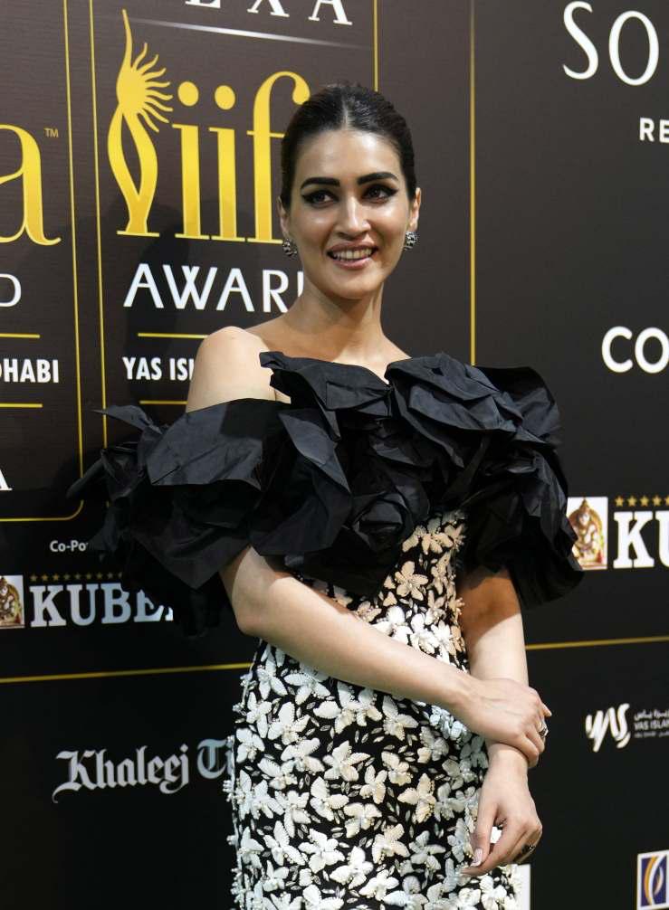 Kriti Sanon shares her 'favourite' way to ditch traffic after shoot