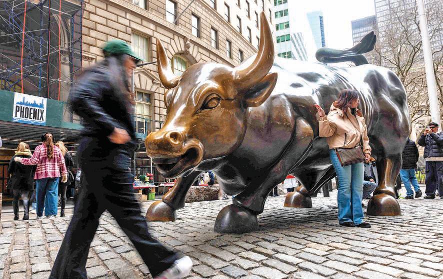 Investors face cloudier US Fed rate view as Iran conflict grips markets