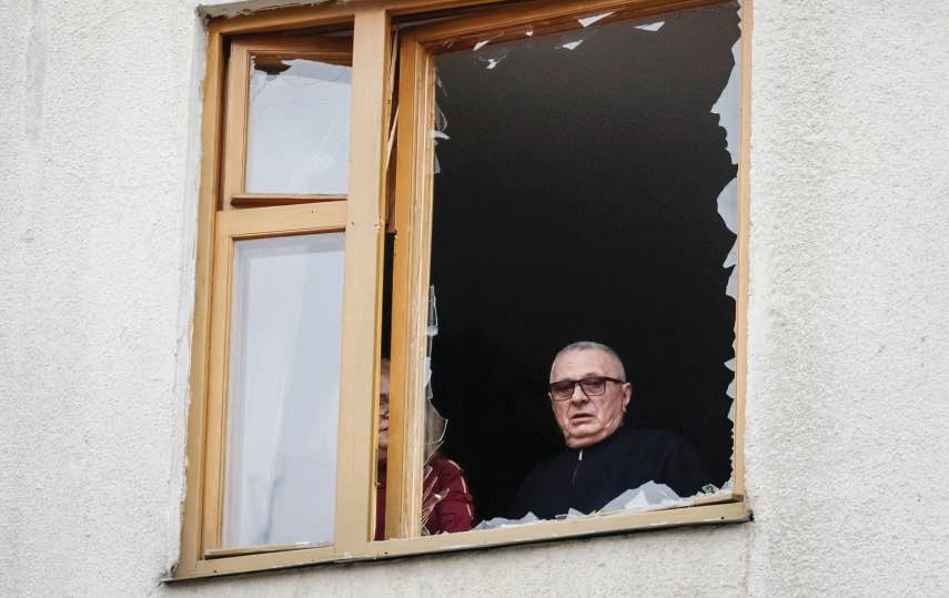 Ukraine faces new Russian offensive as peace talks stall