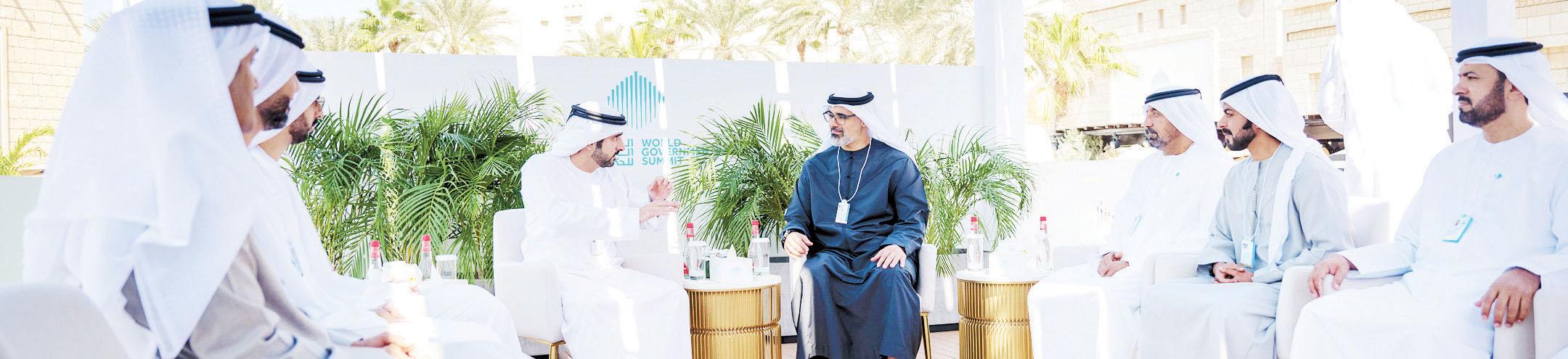 خالد بن محمد بن زايد وحمدان بن محمد بن راشد يشهدان جانباً من فعاليات القمة العالمية للحكومات 2025