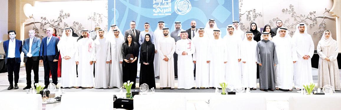 النيادي: ملتزمون ببناء بيئة تدعم طاقات الشباب