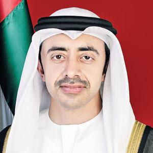 عبدالله بن زايد ووزير الخارجية الإيطالي يبحثان هاتفيا تعزيز علاقات التعاون