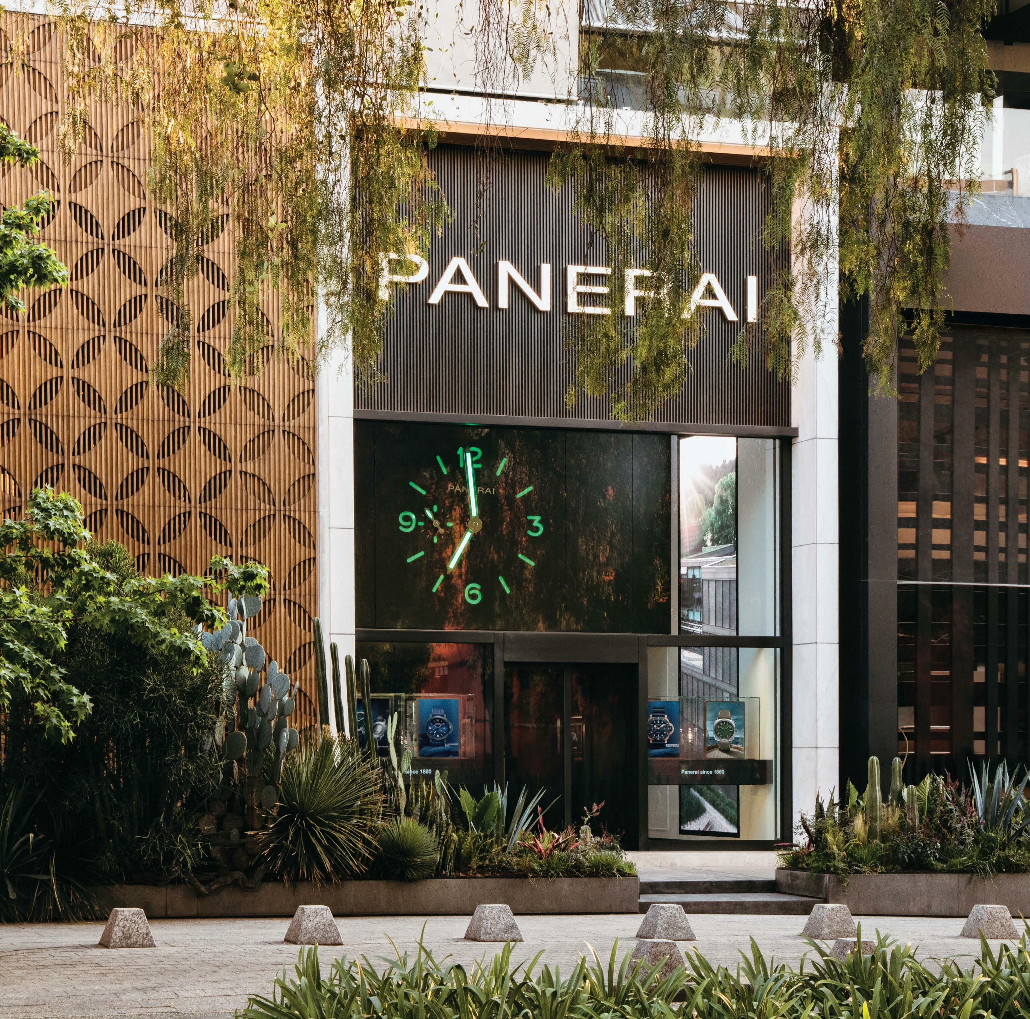 PANERAI ABRE BOUTIQUE INSIGNIA