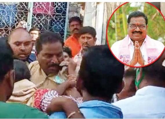 హయత్ నగర్ కార్పొరేటర్ కాలర్ పట్టిన మహిళ..