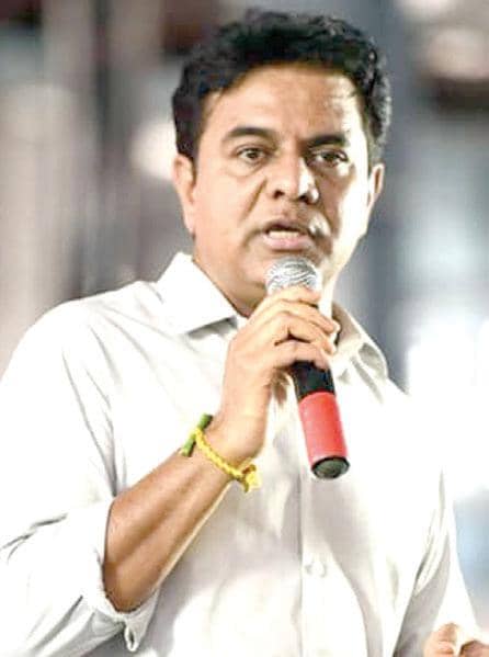 తెలంగాణ ఇవ్వలే.. గుంజుకున్నం..