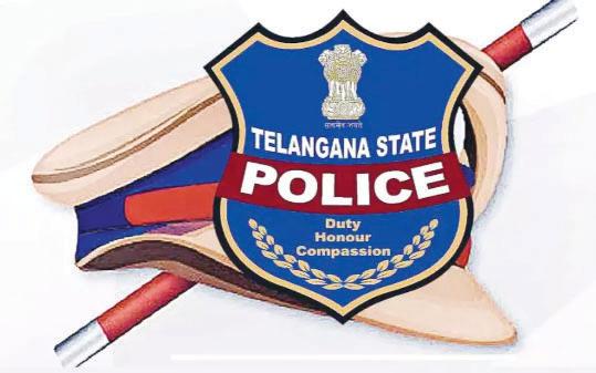 పోలీసులకు సంక్రాంతి కానుక