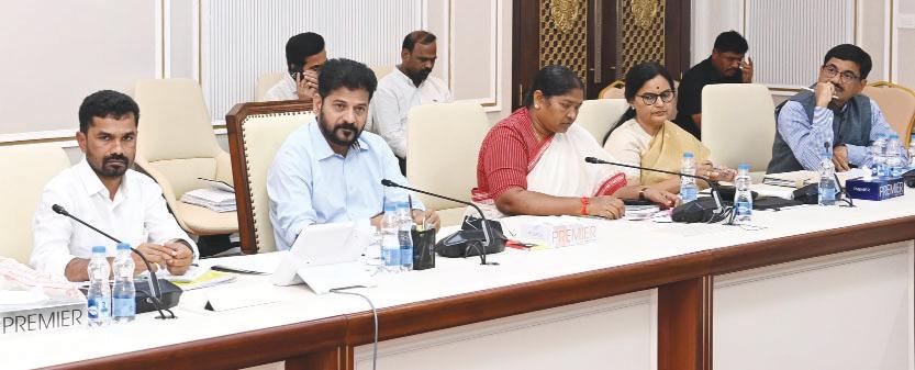 ఇందిర జలప్రభ ద్వారా ఉచితంగా బోర్లు