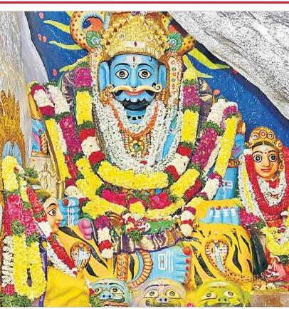 ప్రారంభమైన కొమురెల్లి జాతర