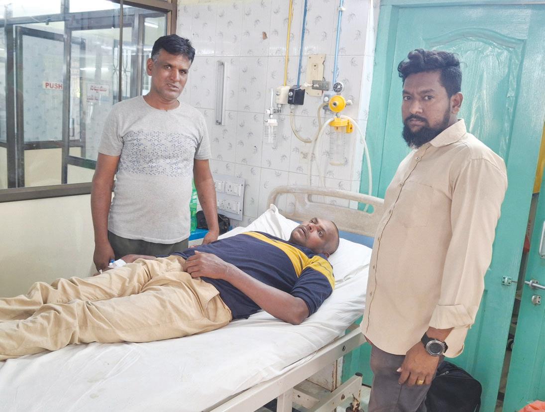 కాంట్రాక్టు ఉద్యోగులు బానిసలు కాదు