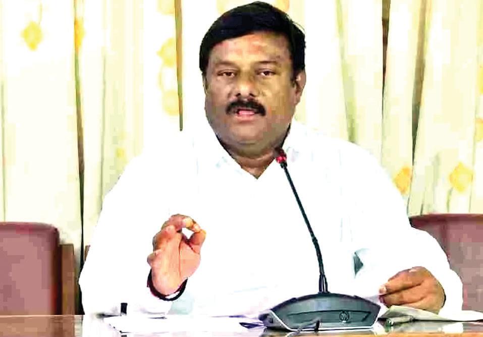 ముఖ్యమంత్రి మార్పు ఖాయం