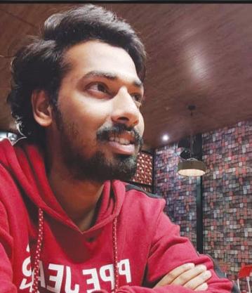నార్సింగీలో యువ ఇంజనీర్ దుర్మరణం