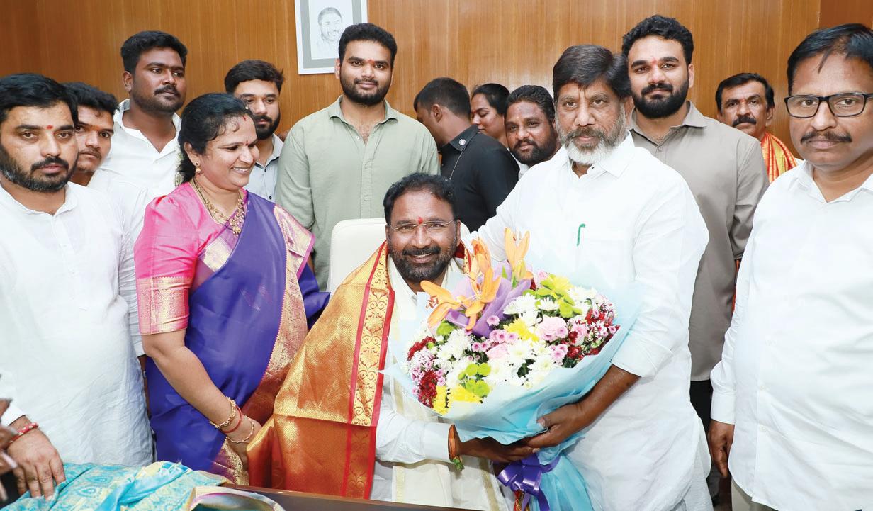 పదవి బాధ్యతలు స్వీకరించిన మంత్రి వాకిటి శ్రీహరి