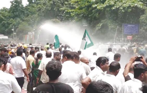 ఒడిశాలో ఉవ్వెత్తున నిరసనలు