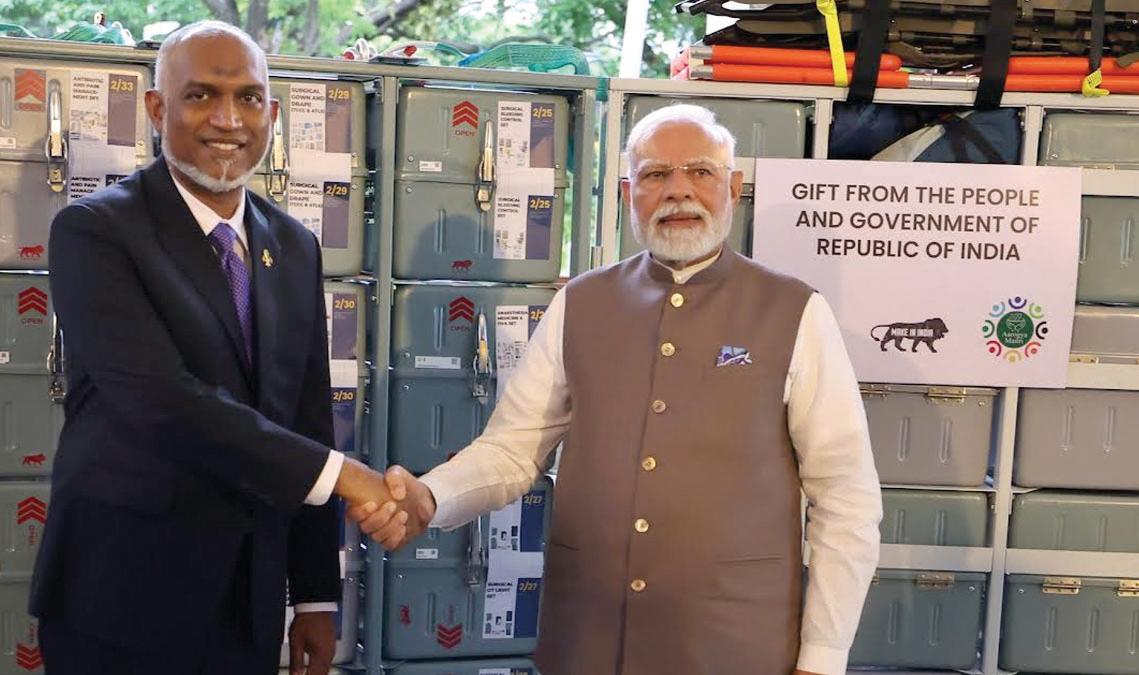 మాల్దీవులకు భారత్ అండ