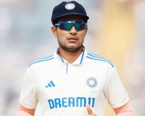లేని నిబంధనలు అమలు చేస్తున్నారు