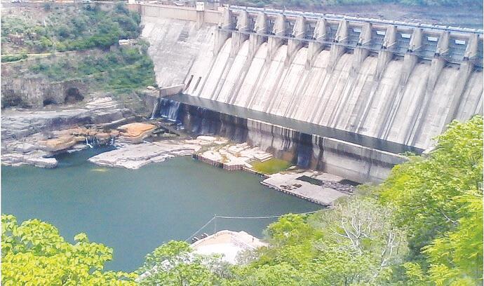 శ్రీశైలం గేట్లు మూసివేత