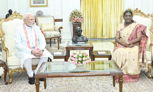 రాష్ట్రపతి ముర్ముతో ప్రధాని మోడీ భేటీ