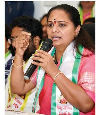హరీష్, సంతోష్ అవినీతి అనకొండలు