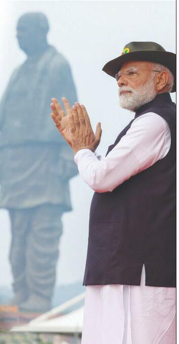 అసాధ్యాలను సుసాధ్యం చేసిన మహానీయుడు పటేల్