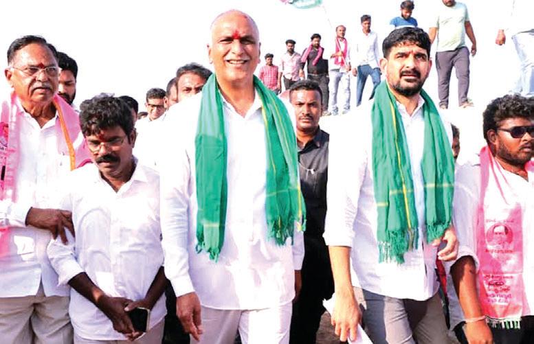 చెక్ డ్యామ్ కూల్చివేత ఇసుక మాఫియా పనే