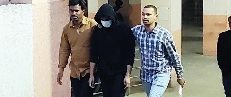 ఐబొమ్మ, బప్పం పేర్ల వెనుక అసలు కథ