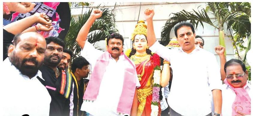 సంబురంగా దీక్షా దీవస్