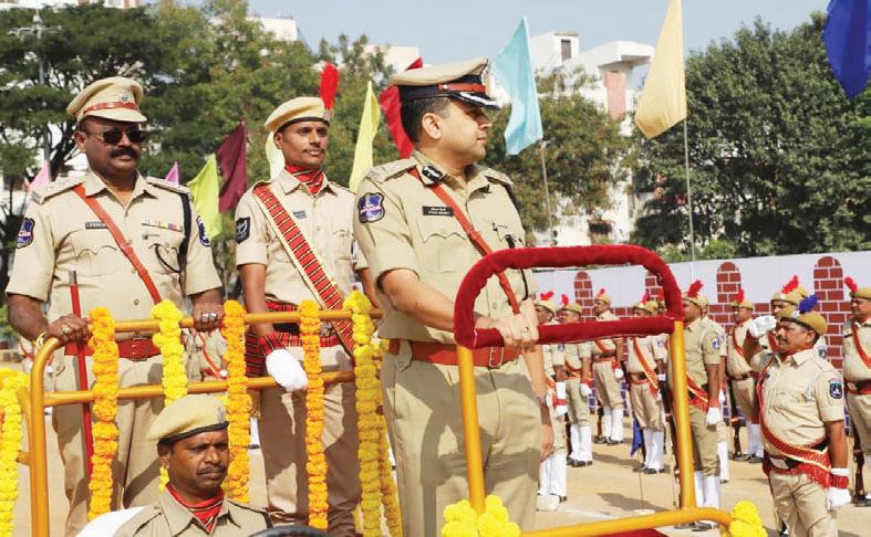 హోం గార్డుల సేవలు ప్రశంసనీయం..