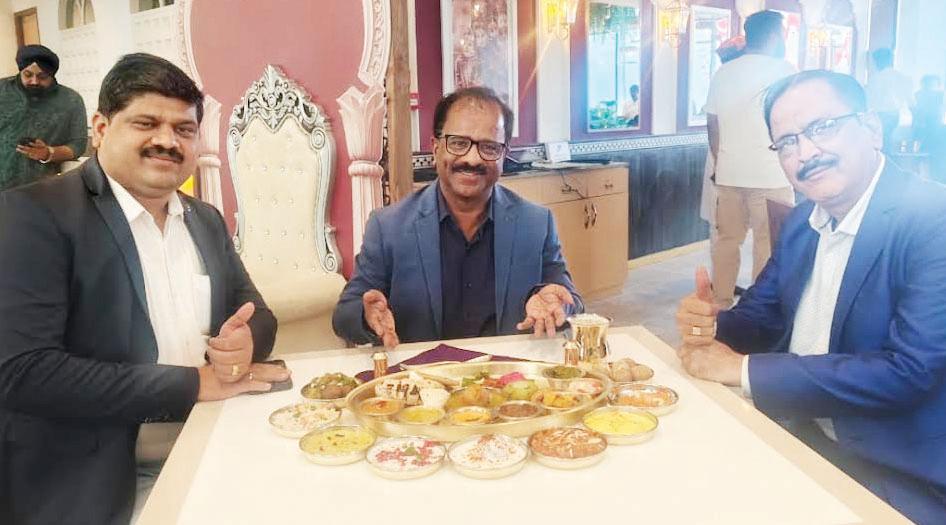 హైదరాబాద్లోకి తిరిగి థాలి రాజు