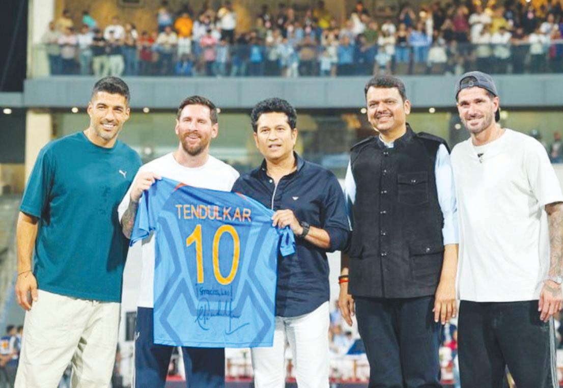 సచిన్తో మెస్సీ చారిత్రక భేటీ