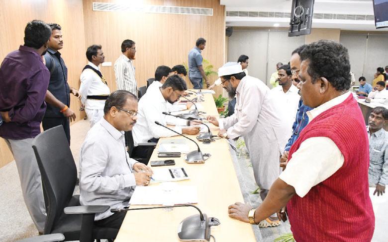 ప్రజావాణి ఫిర్యాదులను వేగంగా పరిష్కరించాలి