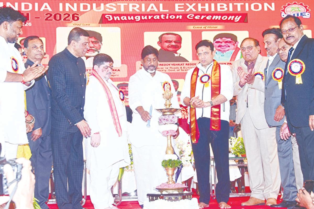 ఉన్నతమైన ఆలోచనలతో మొదలైన నుమాయిష్