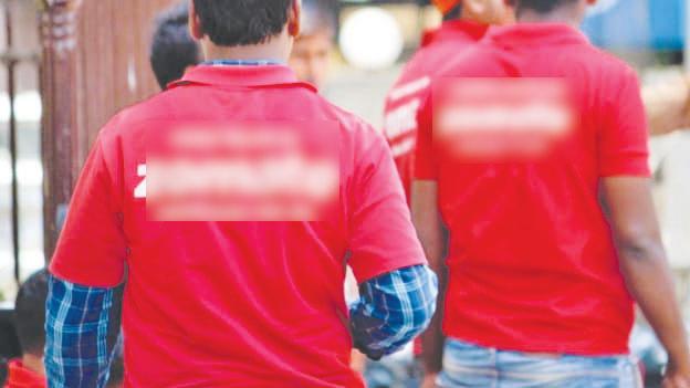 ప్రతినెలా 5000 మంది ఉద్యోగుల తొలగింపు