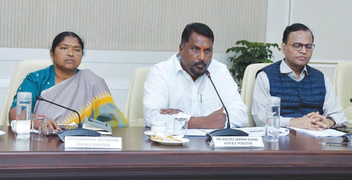 మేడారంలో భేటీ కానున్న కేబినేట్..!