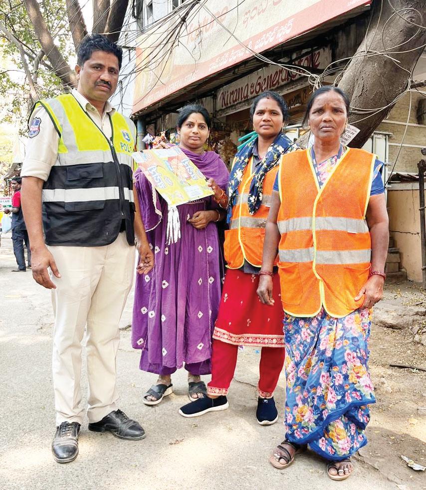 చైనా మాంజా సైబరాబాద్ పోలీసుల స్పెషల్ డ్రైవ్..!